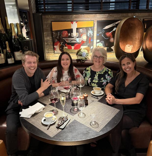 Ian and wife Amanda meet donor Rachel and her mum
